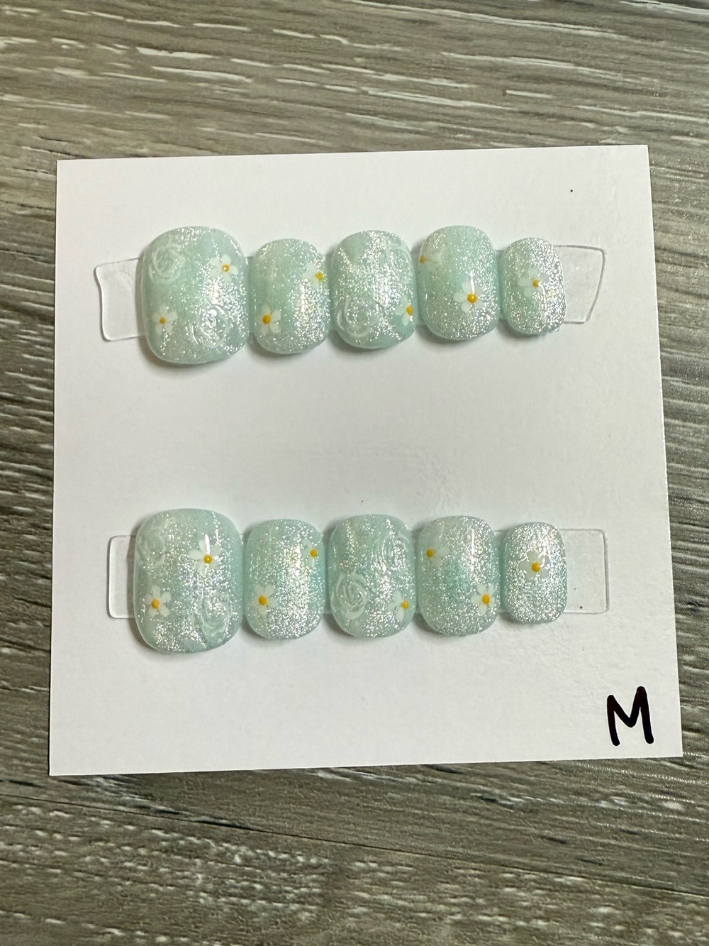 Shimmery Mint Floral Press-On Toenail Set for Women